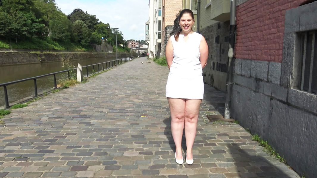 Alices schlampiger Arsch, 35, liebt die tiefe Sodomie unseres Lovers! - LaVideoDuJourJetM.net